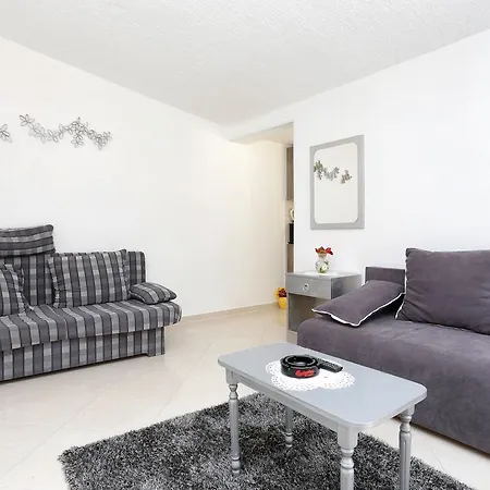 2738d Appartement